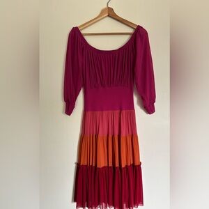 Petit Pois by Vivianna G Tiered Dress Size Small